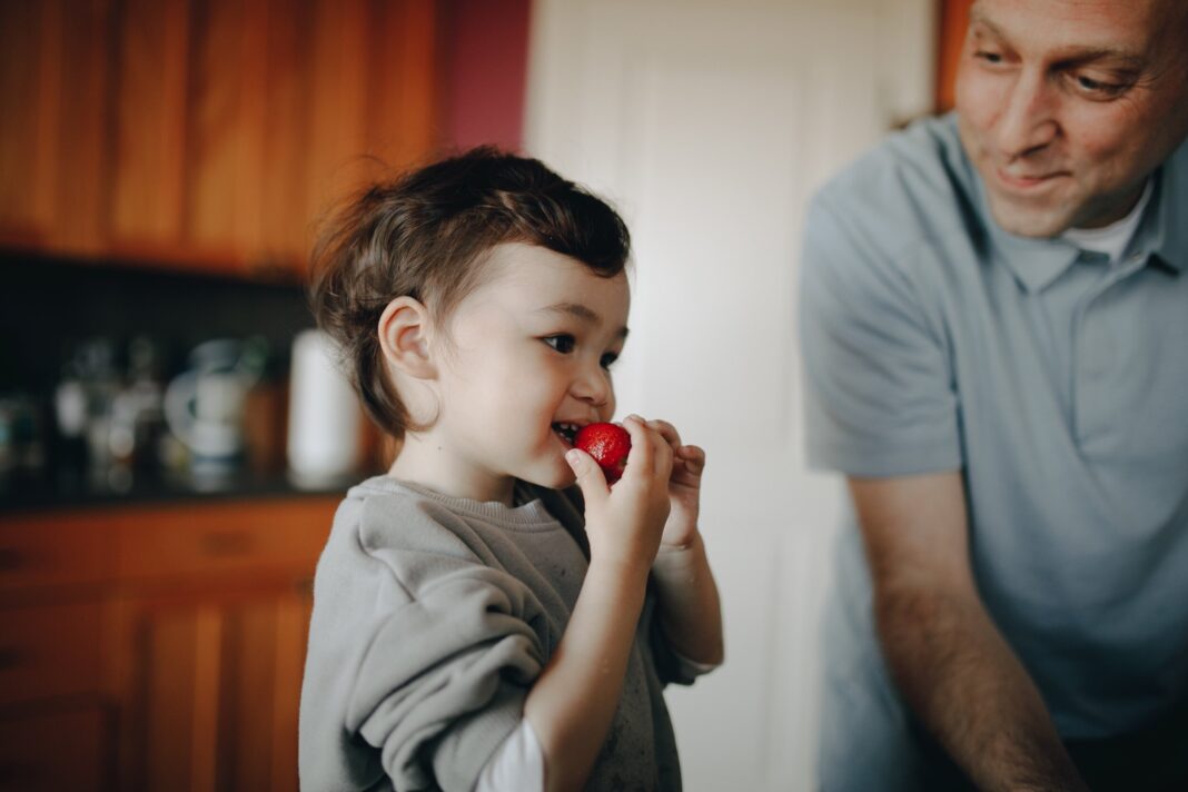 Alimentar a nuestros hijos Alimentar a nuestros hijos