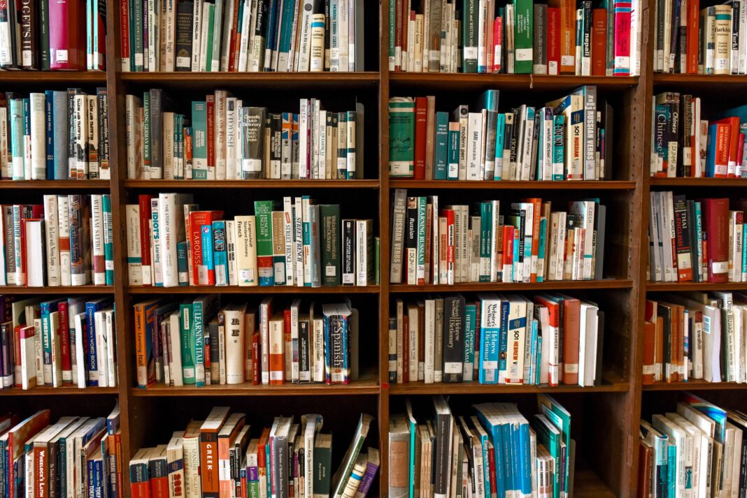 Ya llegó la Gran Rebaja de Libros de las Bibliotecas Públicas de Alamance Ya llegó la Gran Rebaja de Libros de las Bibliotecas Públicas de Alamance