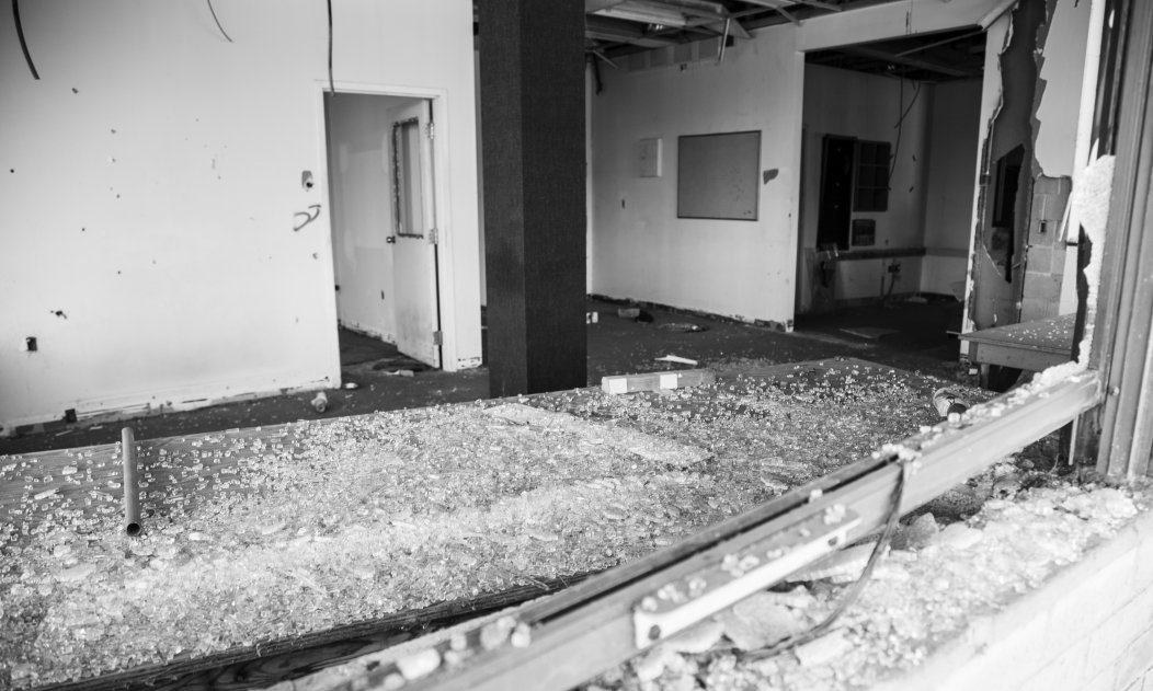 Contaminación ambiental de antigua fábrica de misiles amenaza a comunidades de Burlington Contaminación ambiental de antigua fábrica de misiles amenaza a comunidades de Burlington