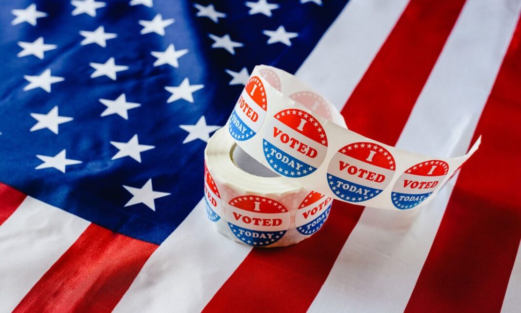 Carolina del Norte: Tribunal rechaza mapa electoral del Congreso propuesto por la legislatura y aprueba los del Senado y la Cámara Carolina del Norte: Tribunal rechaza mapa electoral del Congreso propuesto por la legislatura y aprueba los del Senado y la Cámara