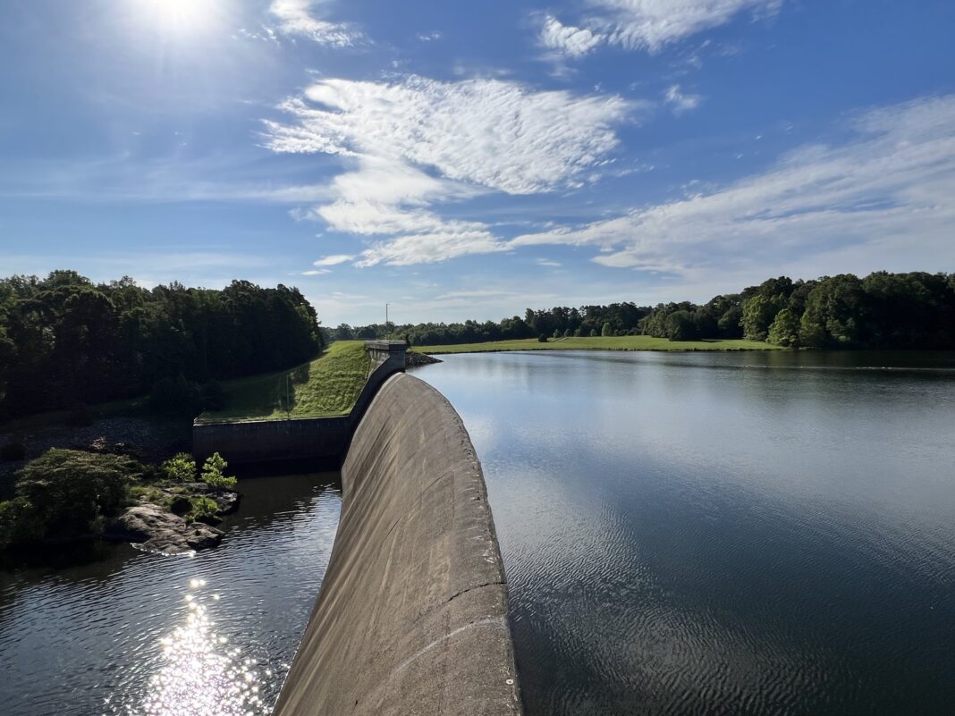 Burlington: Agua potable tiene niveles seguros de PFAS o sustancias per- y polifluoroalquiladas Burlington: Agua potable tiene niveles seguros de PFAS o sustancias per- y polifluoroalquiladas