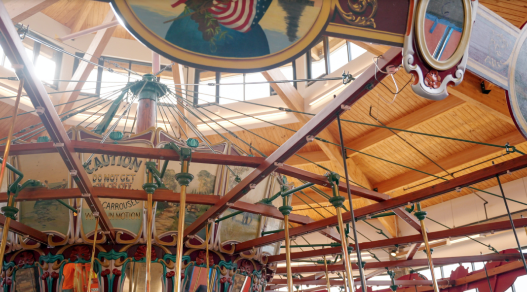 Christmas in the Park será el primer gran escenario para la esperada reapertura del Carrusel Dentzel Christmas in the Park será el primer gran escenario para la esperada reapertura del Carrusel Dentzel