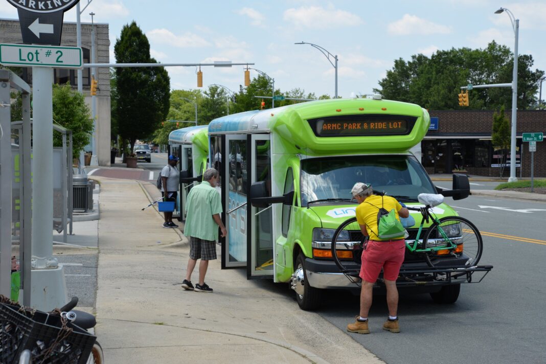 BGMPO publica encuesta en línea para conocer la opinión de la comunidad sobre el transporte regional BGMPO publica encuesta en línea para conocer la opinión de la comunidad sobre el transporte regional
