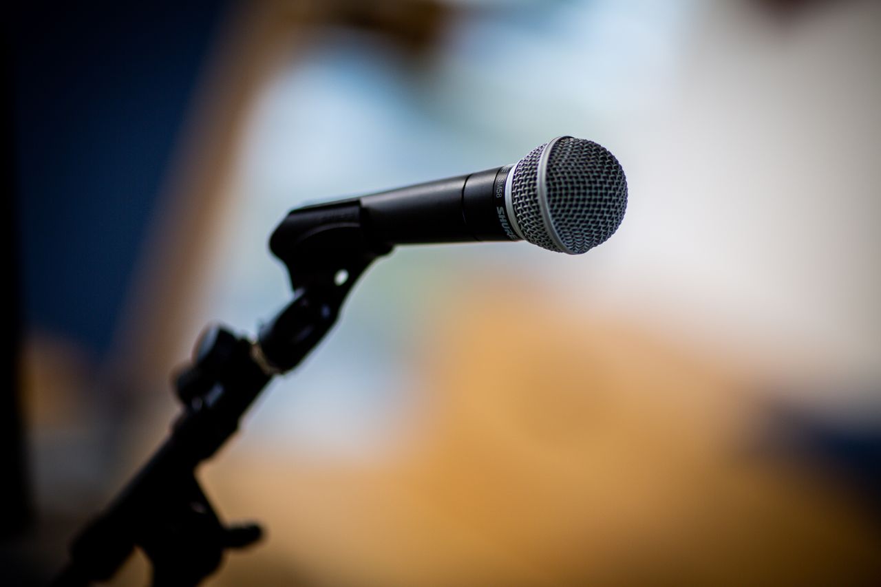 Microphone